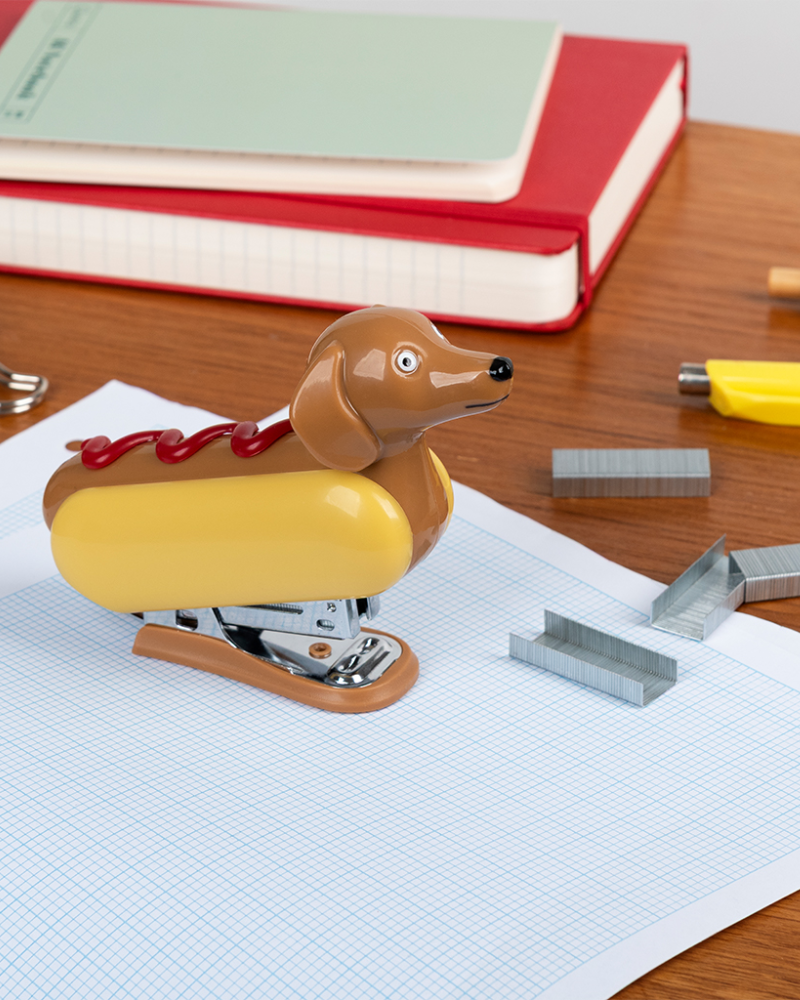 Hot Dog Mini Stapler with 1000 Staples