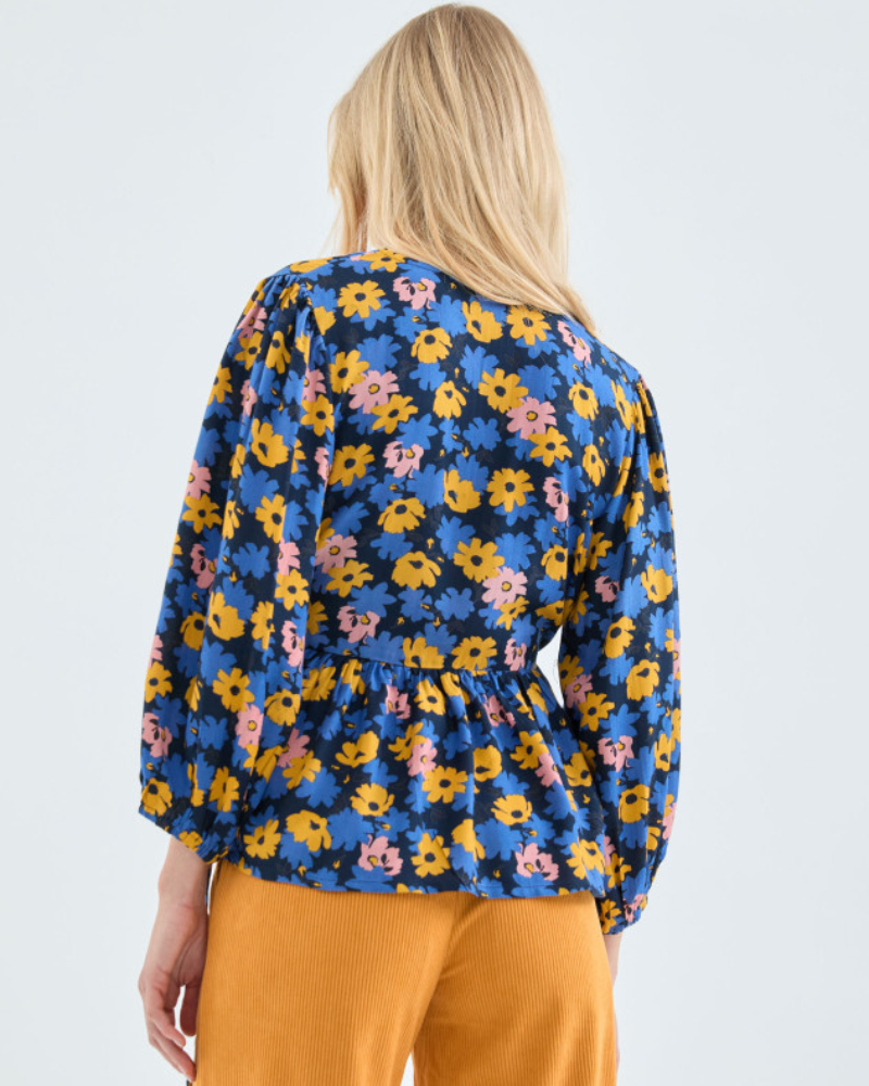 Blue Daisy Top by Compania Fantastica