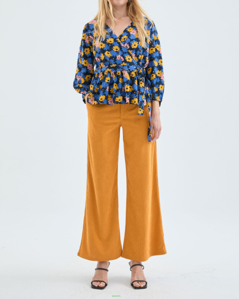 Blue Daisy Top by Compania Fantastica