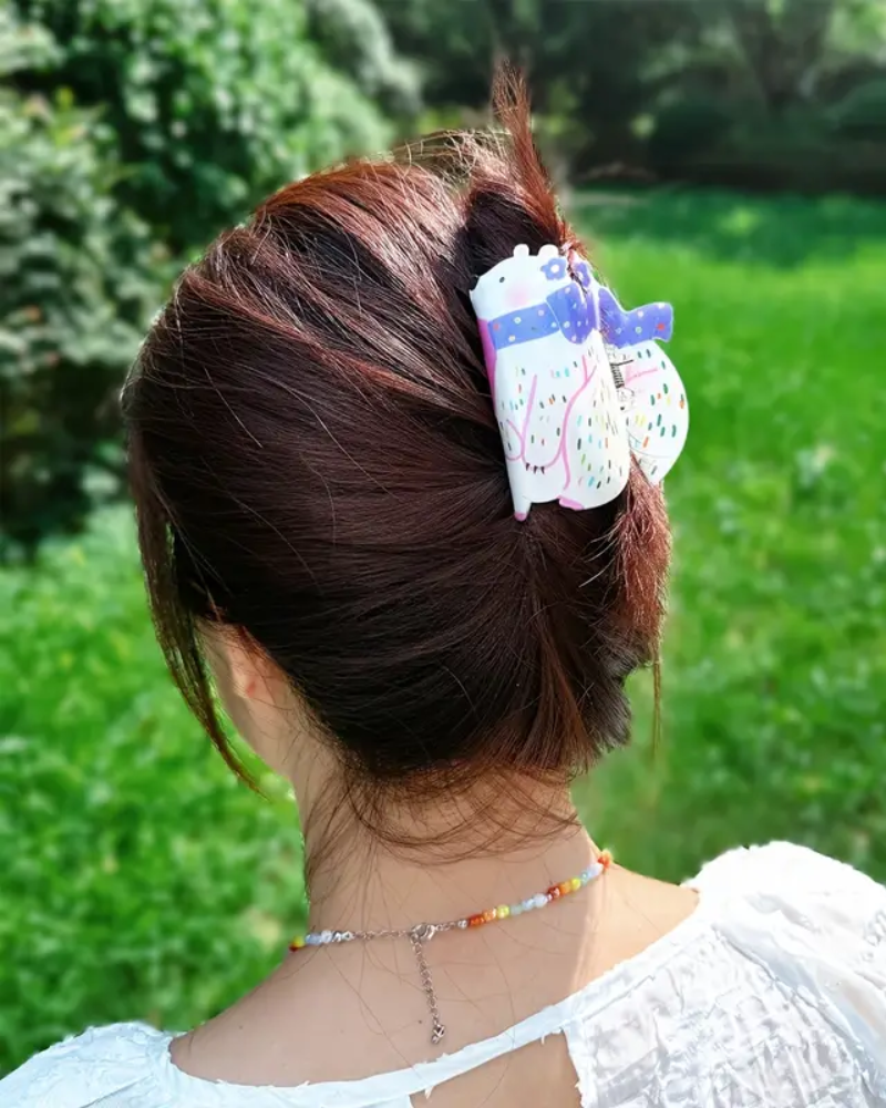 Polar Bear Hair Claw