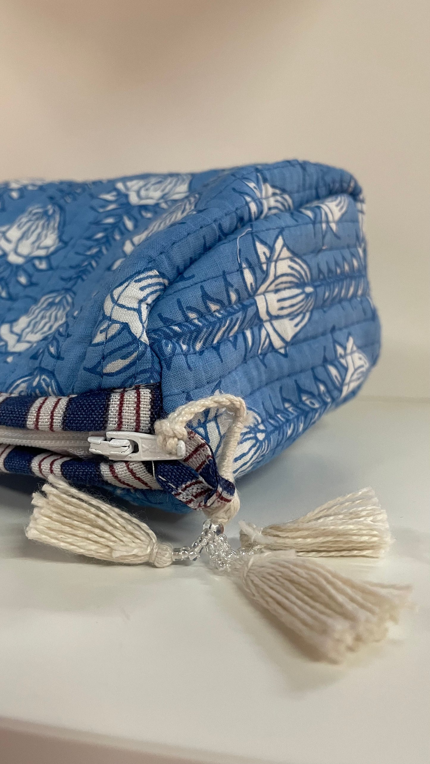 Blue Floral Quilted Wash Bag 3 Sizes