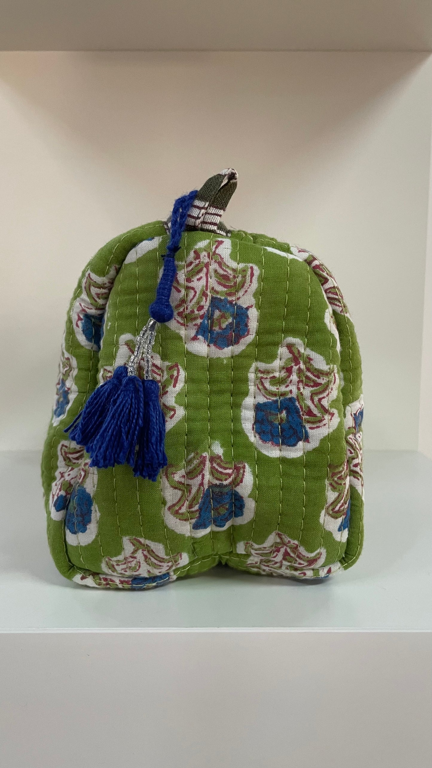 Green Floral Quilted Was Bag 3 Sizes