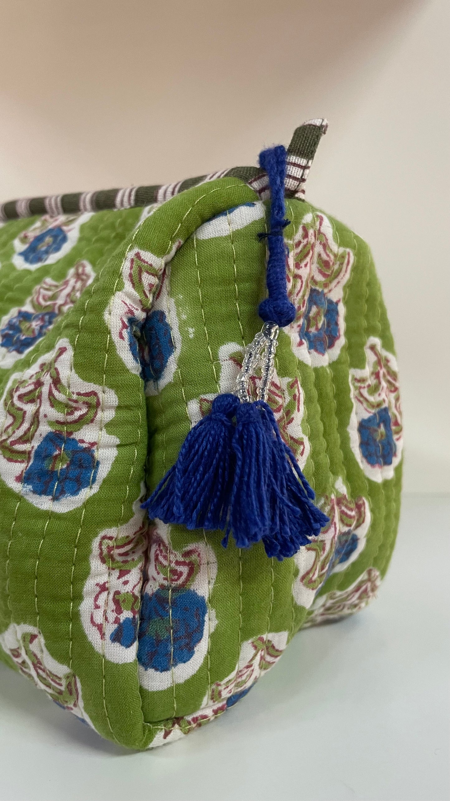 Green Floral Quilted Was Bag 3 Sizes