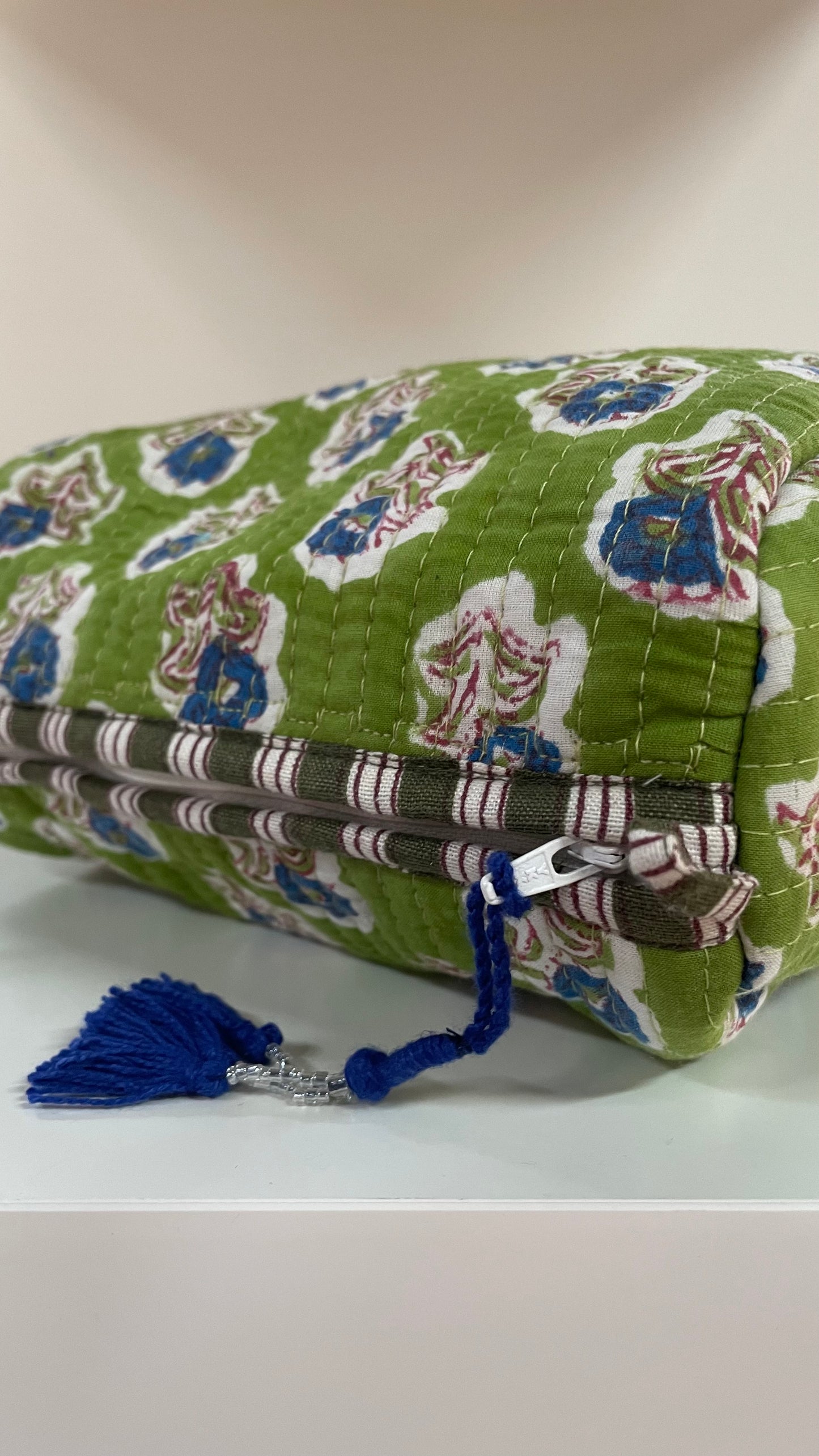 Green Floral Quilted Was Bag 3 Sizes