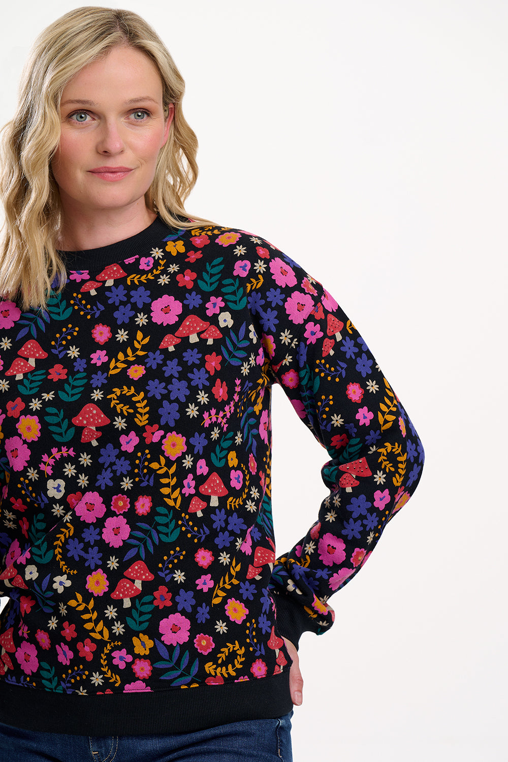 Noah Sweatshirt In Mushroom Floral