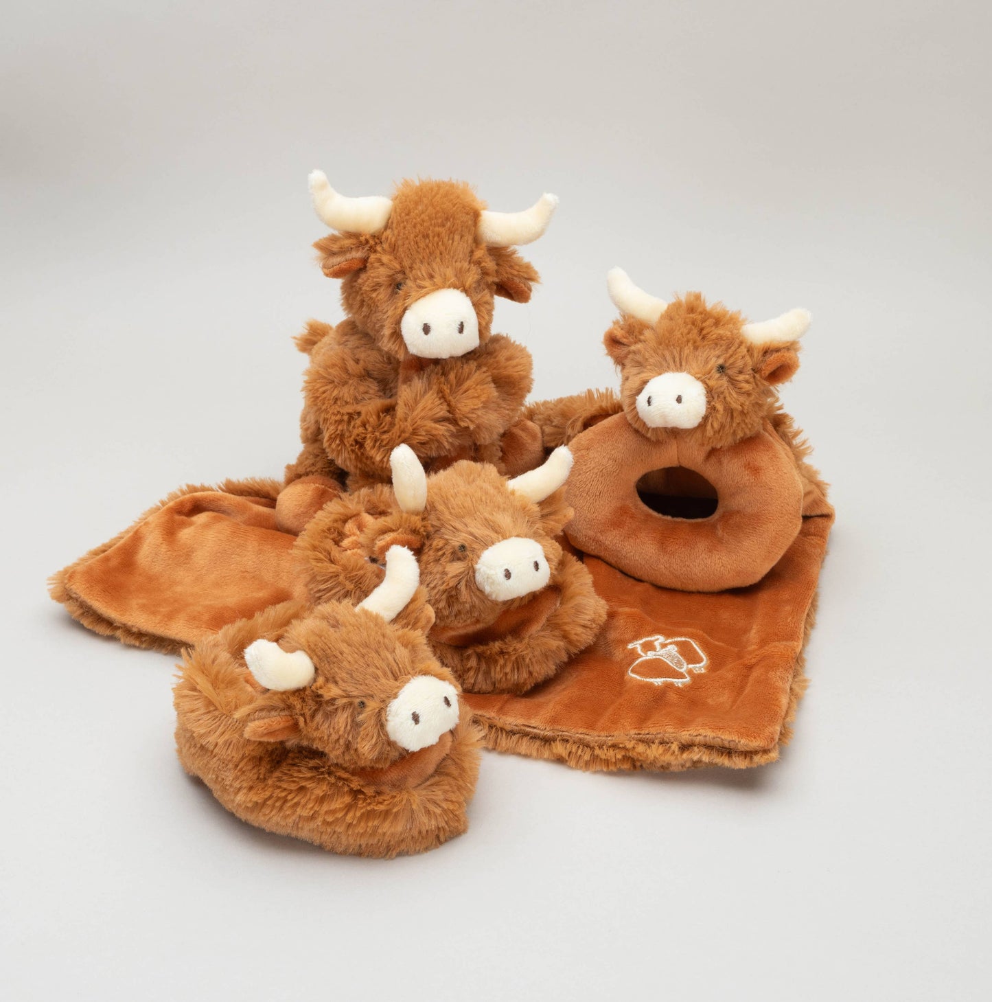 Highland Cow Plush Baby Slippers