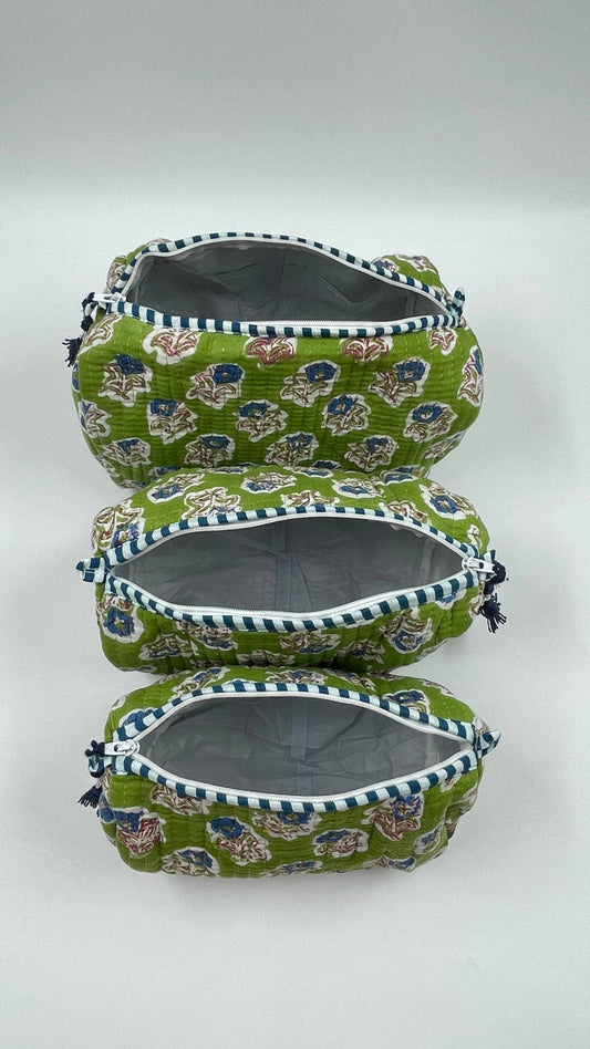 Green Floral Quilted Was Bag 3 Sizes