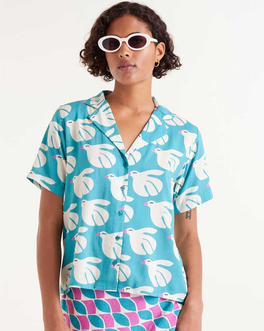 Doves Print Unisex Short Sleeved Shirt By Compania Fantastica