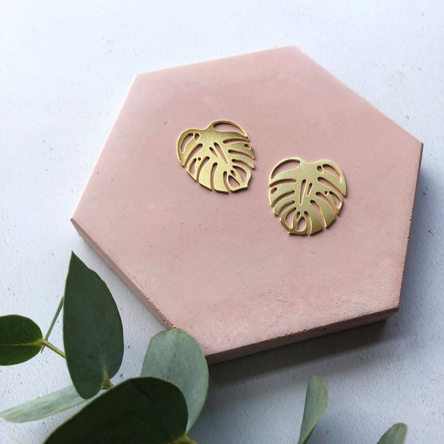 Gold Monstera Leaf Houseplant Stud Earrings