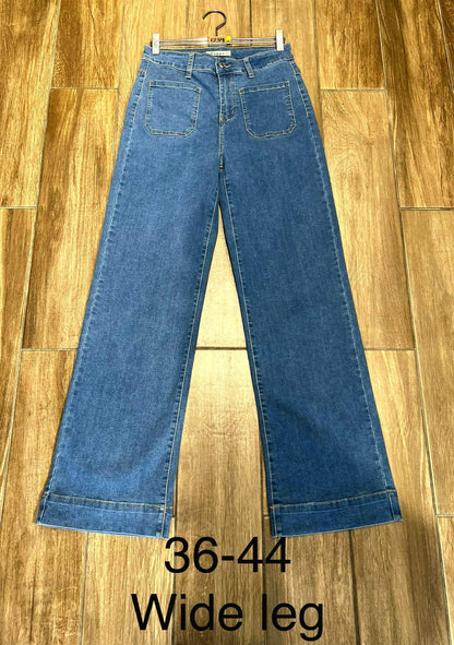 Wide Leg Front Pocket Jeans