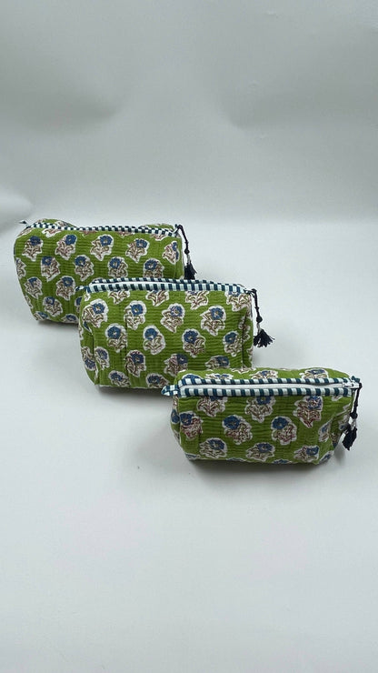 Green Floral Quilted Was Bag 3 Sizes