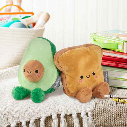 Avocado & Toast Magnetic Plush Toy Pair