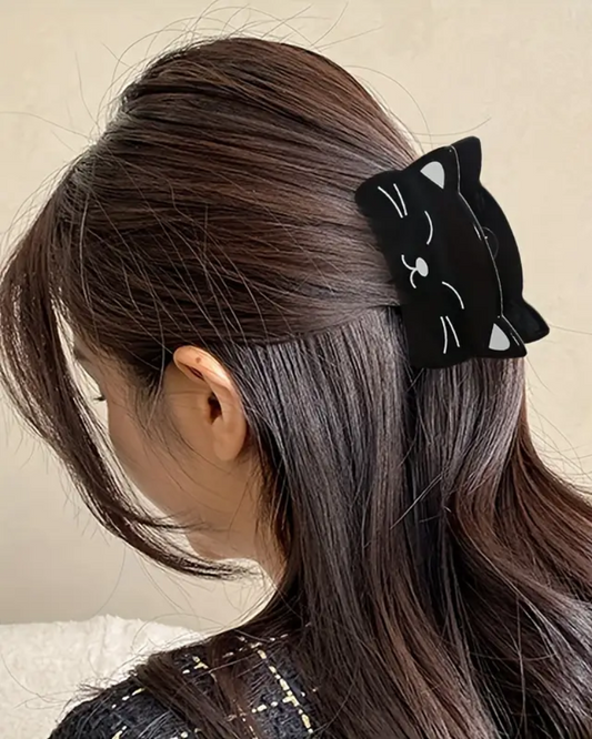 Black Cat Hair Claw