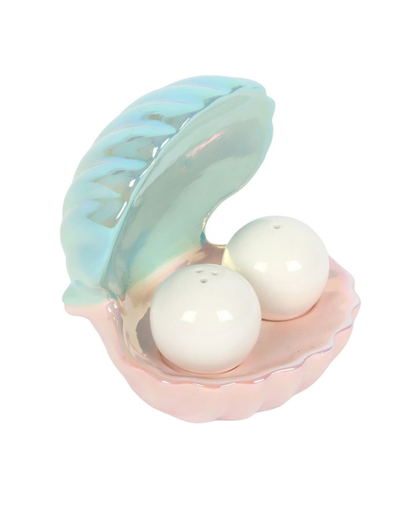 Clam Shell Salt And Pepper Set