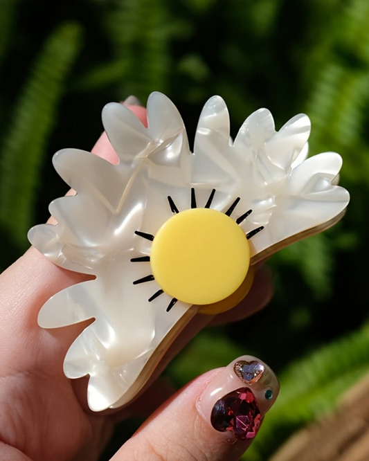 Daisy Flower Hair Claw