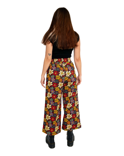 Love Bugs Unisex Cropped Trousers