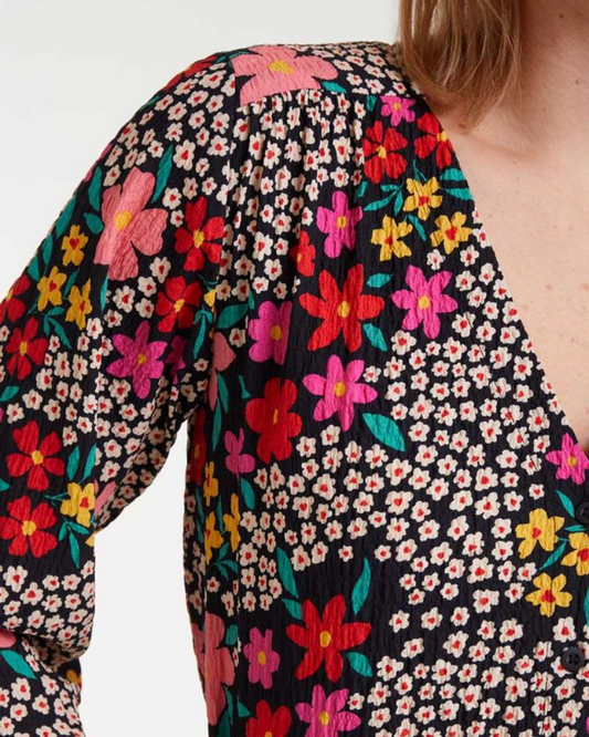 Ditsy Floral Button Down Blouse Compania Fantastica
