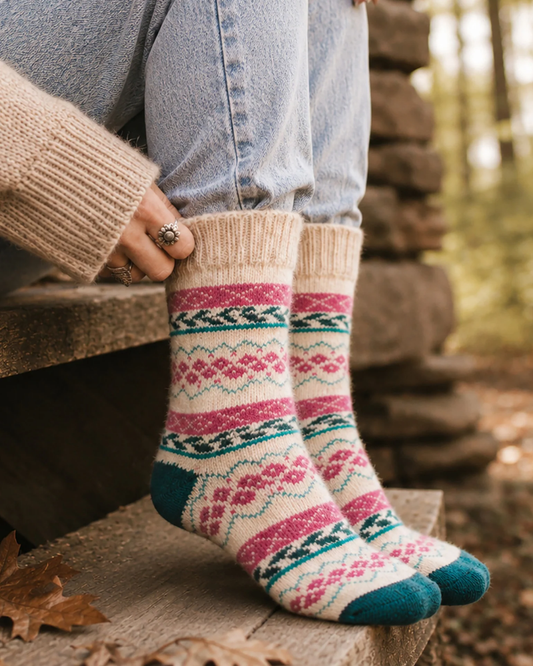 Fair Isle Patterned Wool Socks In Raspberry