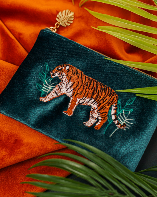Tiger Leaf Zip Purse