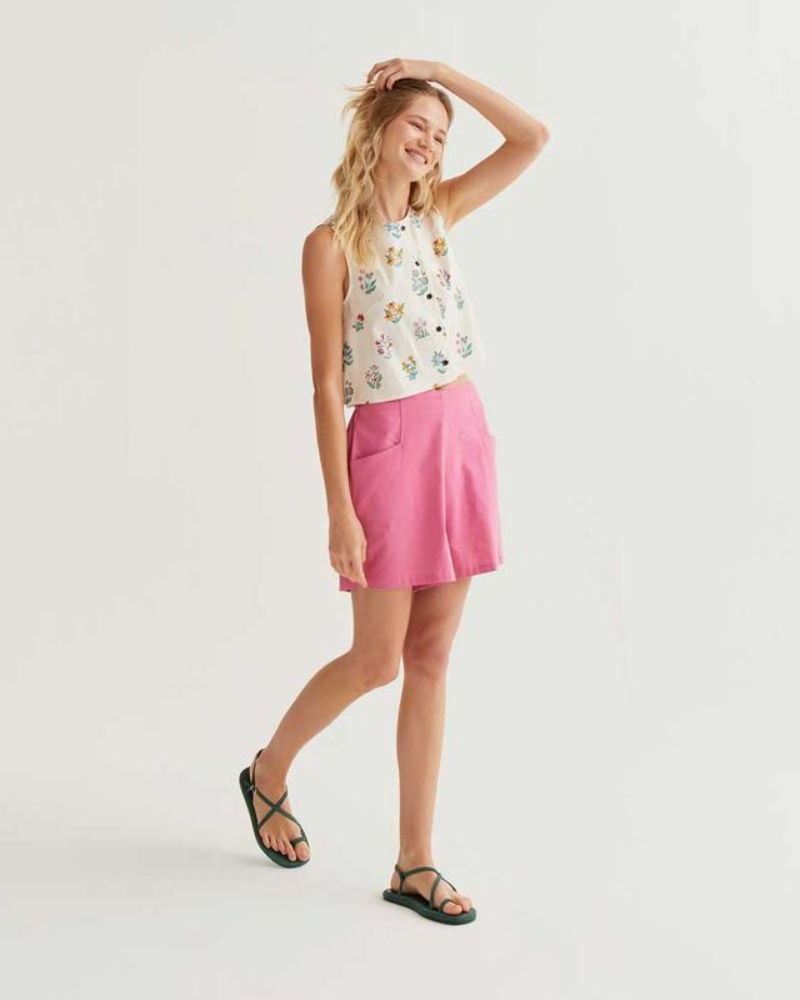 Pretty Gardener Sleeveless Cotton Top