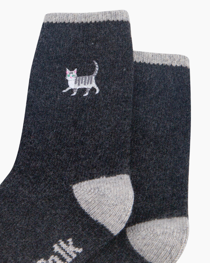 Grey Embroidered Cat Wool Socks In Charcoal