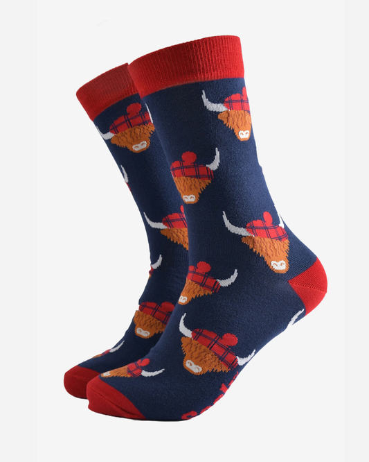 Highland Cow  With Tartan Hat Unisex Socks