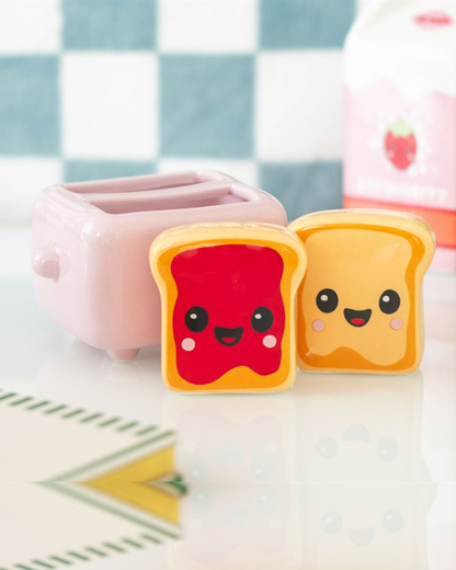 Kawaii Toast Salt And Pepper Set