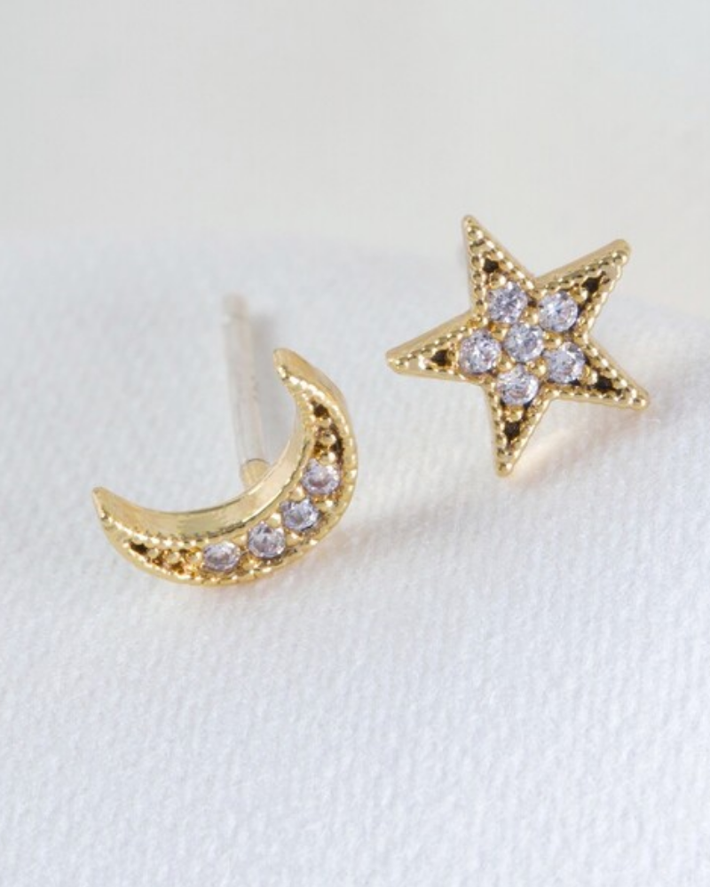 Moon and Star Gold Earrings 18K Gold