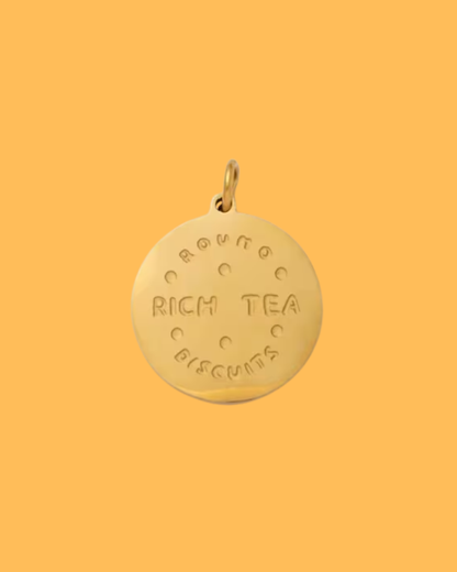 Rich Tea Biscuit Necklace in Gold