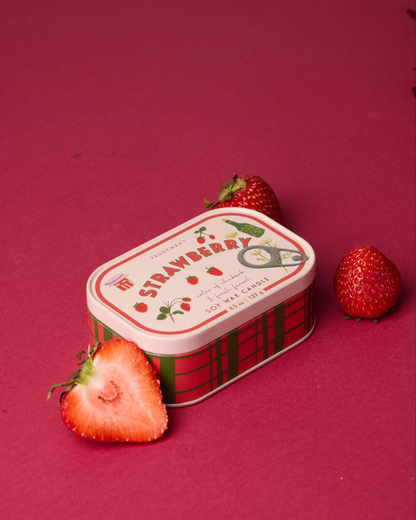 Strawberry Bistro Tin Candle Paddywax