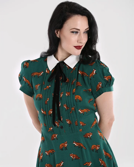 Vixey Foxy Dress In Green