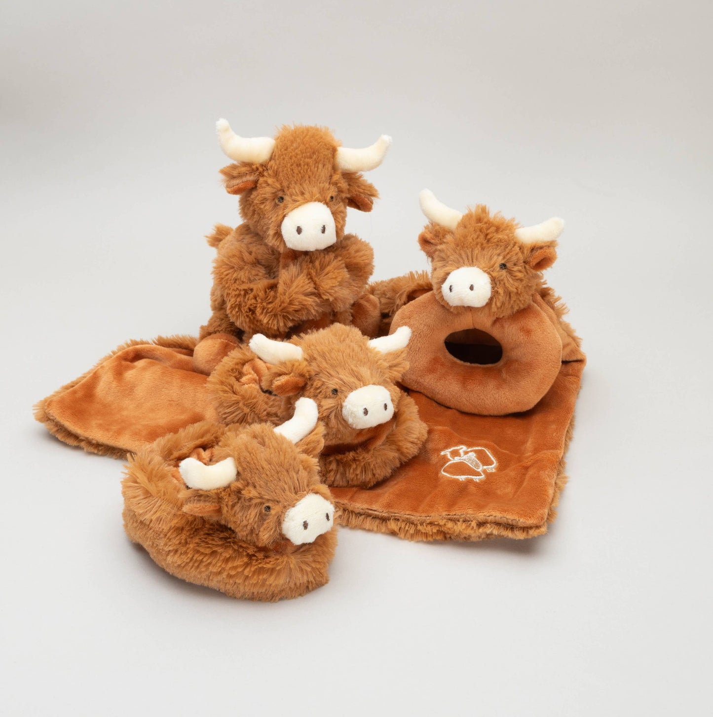 Highland Cow Plush Baby Slippers